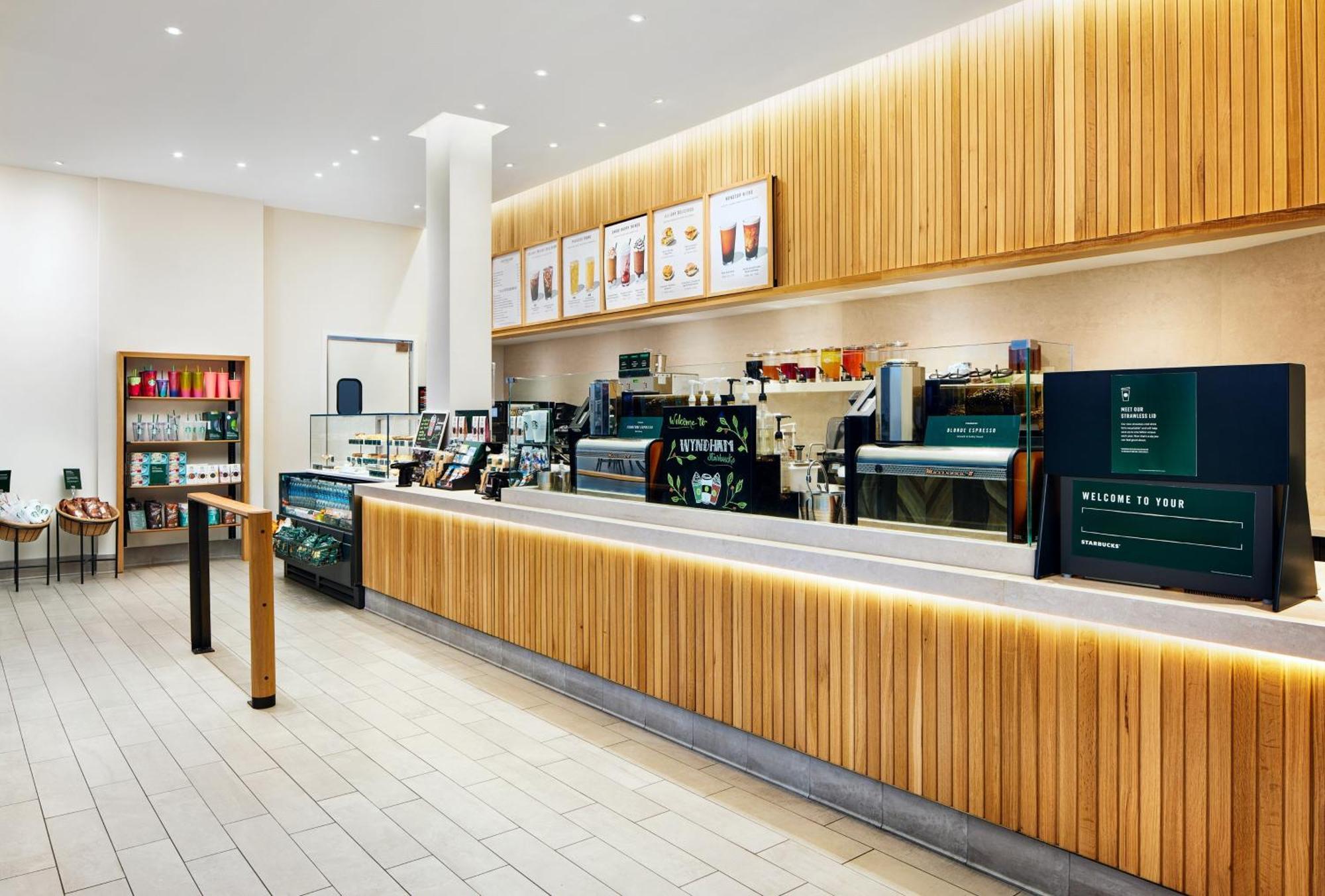 Resort Kissimmee By The Parks By Ihg Four Corners